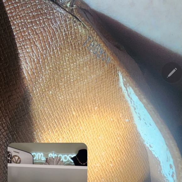 🤎 Louis Vuitton Compact Monogram Wallet - Picture 8 of 8